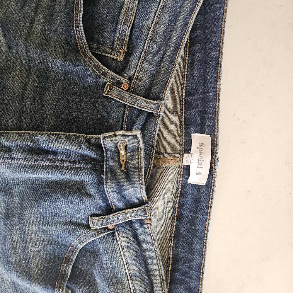 Special A High-Rise Wide Leg Jeans in Blue Wash